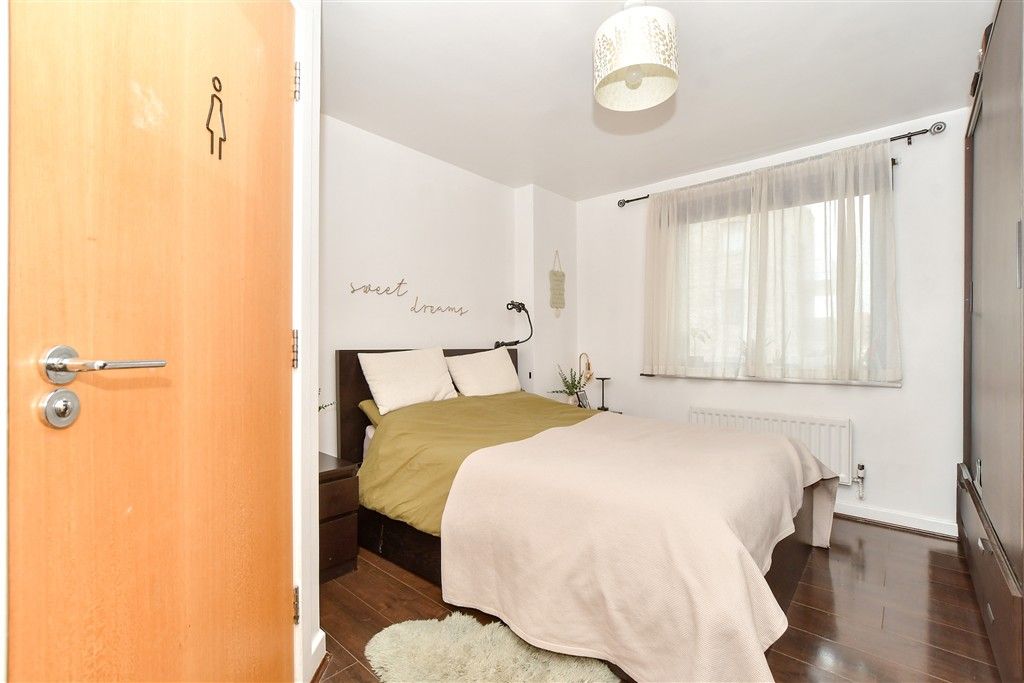 Property photo 3 of 14 Bedroom 1