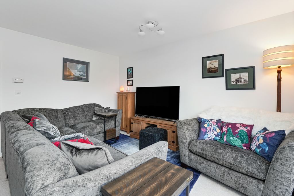 Property photo 3 of 20 Property Image 3