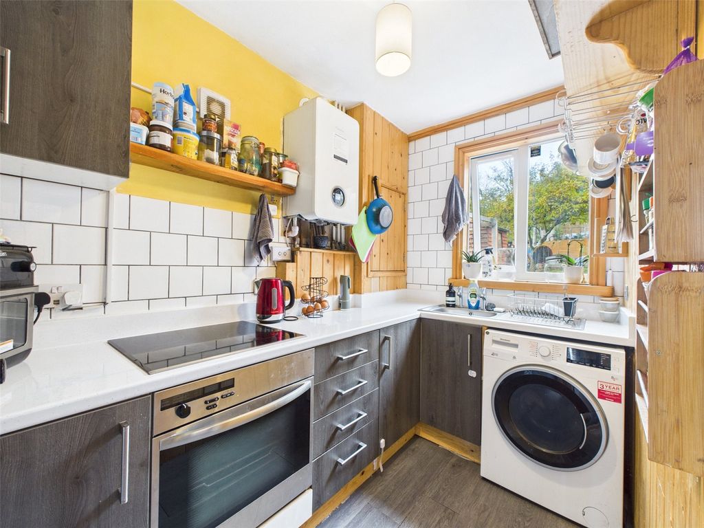 Property photo 3 of 15 Picture No. 14