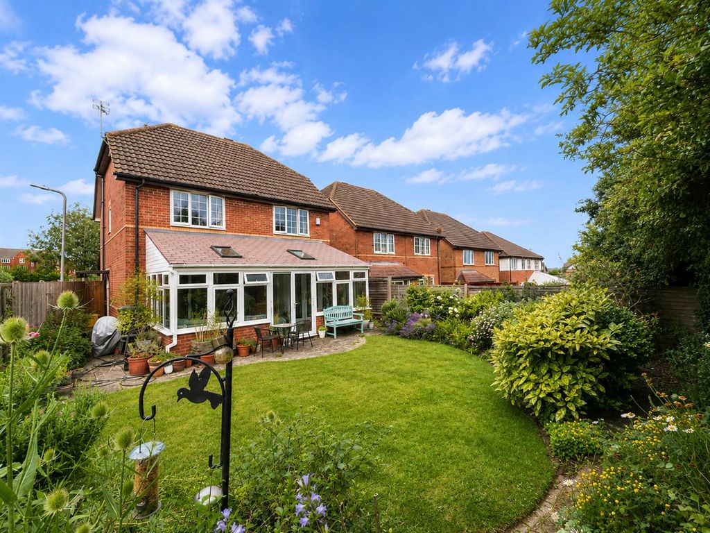 Property photo 2 of 27 B2848B19-6A5F-4Abd-9707-DC927CC7Ff72.Png