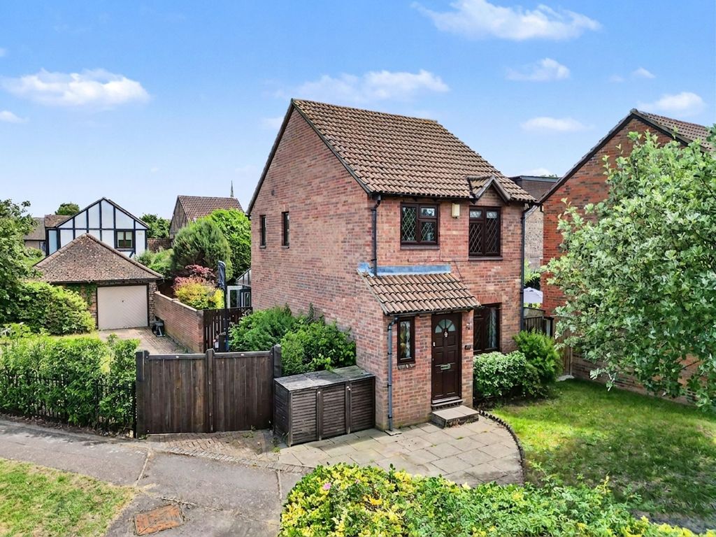 Property photo 1 of 17