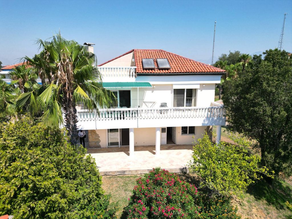 Property photo 2 of 55