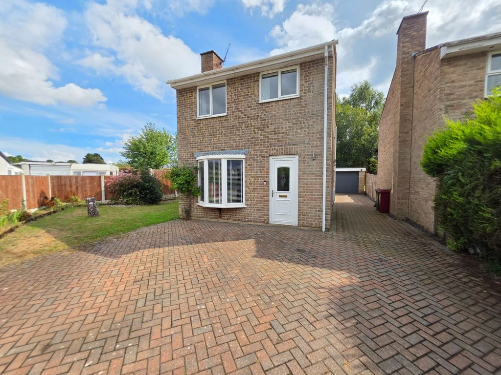 Property photo 1 of 21