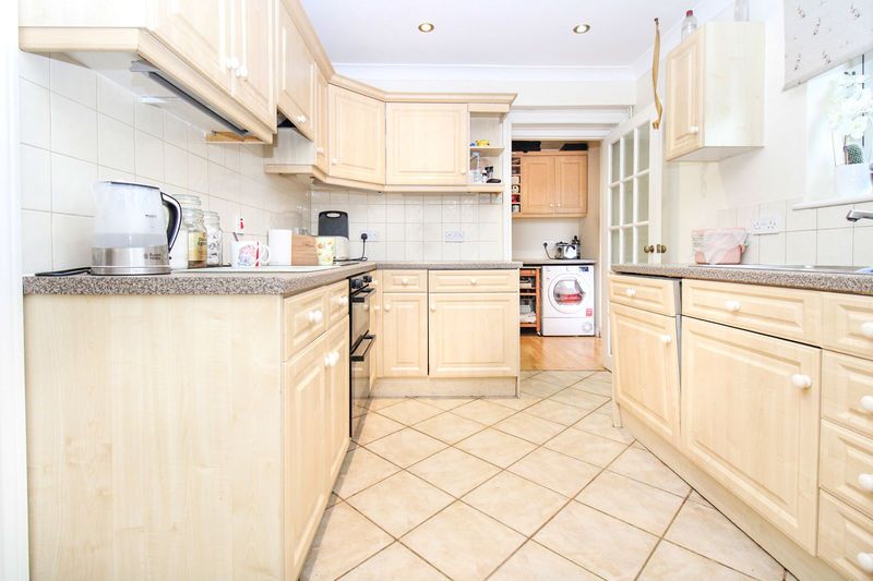 Property photo 3 of 13 Kitchen