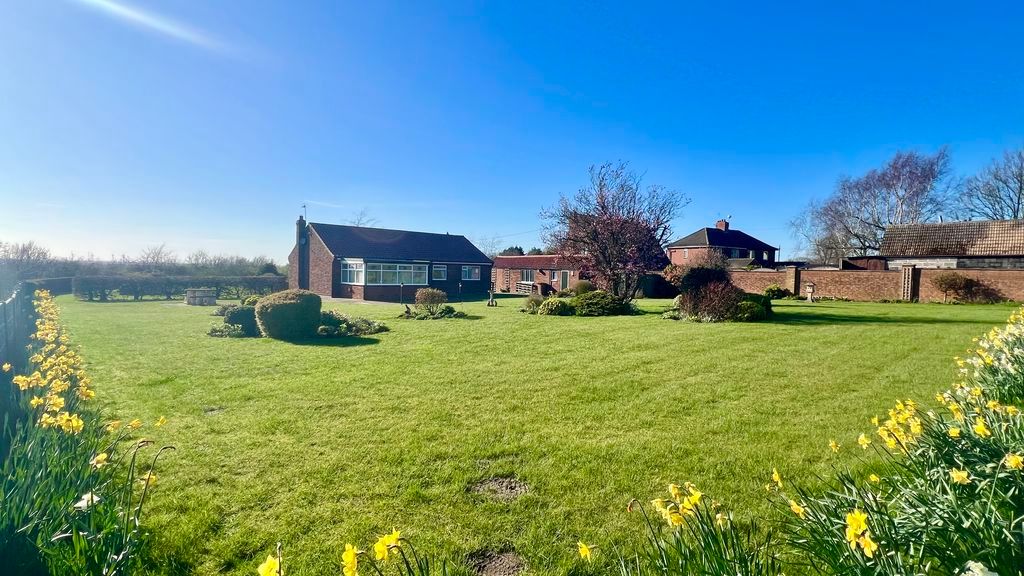 Property photo 3 of 23 Photo 8