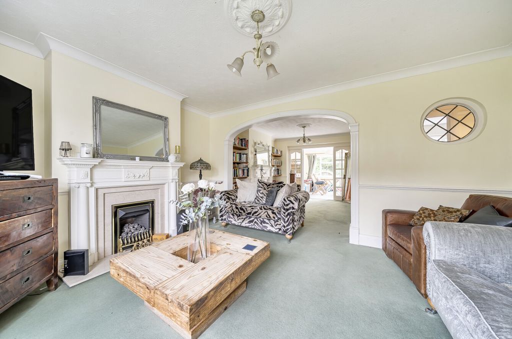 Property photo 2 of 20 1353562-3-68cc0F6...