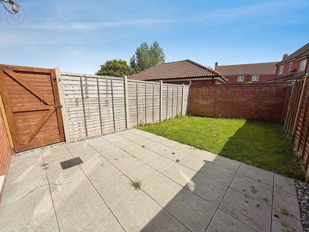 Additional image 18 of 3 bed town house for saleSomerset Way, Highbridge TA9