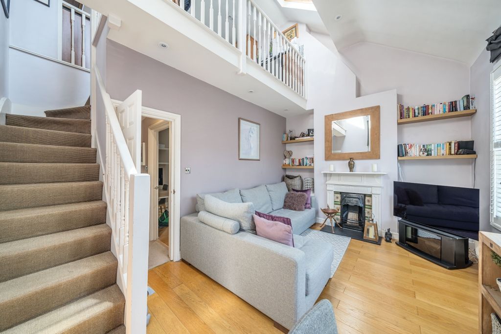 Property photo 3 of 8 Lower Floor Receptio