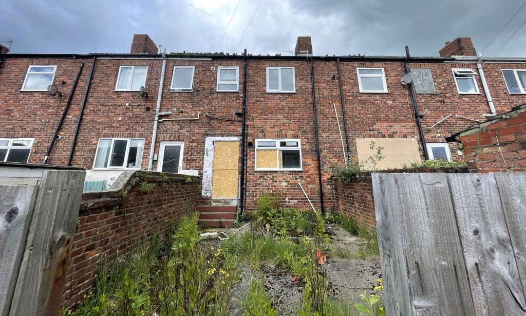 Property photo 2 of 2