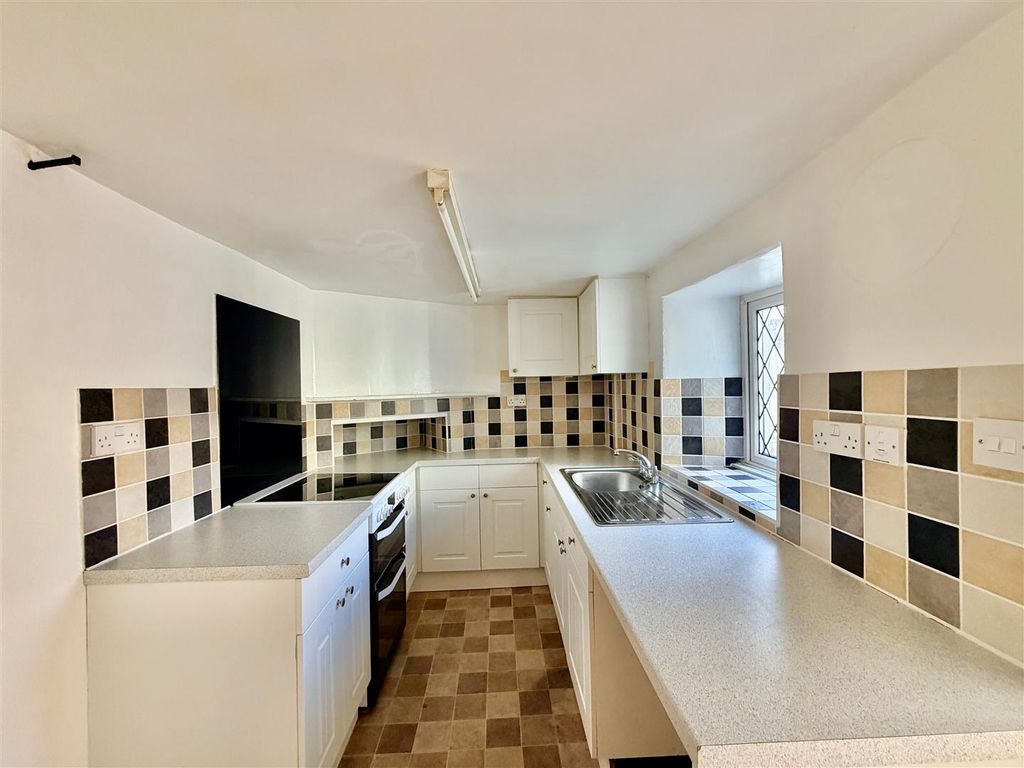 Property photo 3 of 11 Img_0058.Jpeg