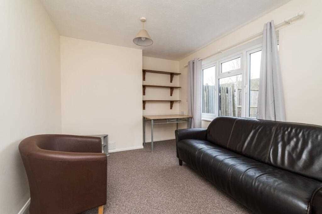 Property photo 3 of 3