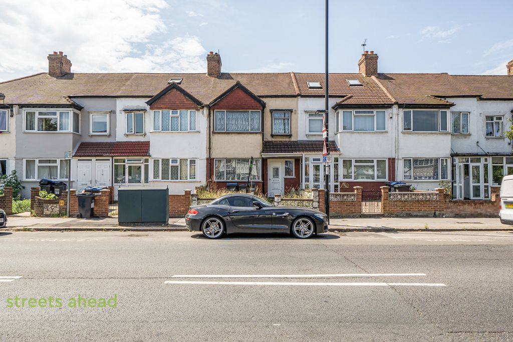 Property photo 3 of 3 F317993c-Cdca-4c9...