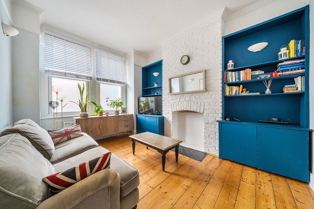 Property photo 1 of 10 1519802-1-6Aa90B8...