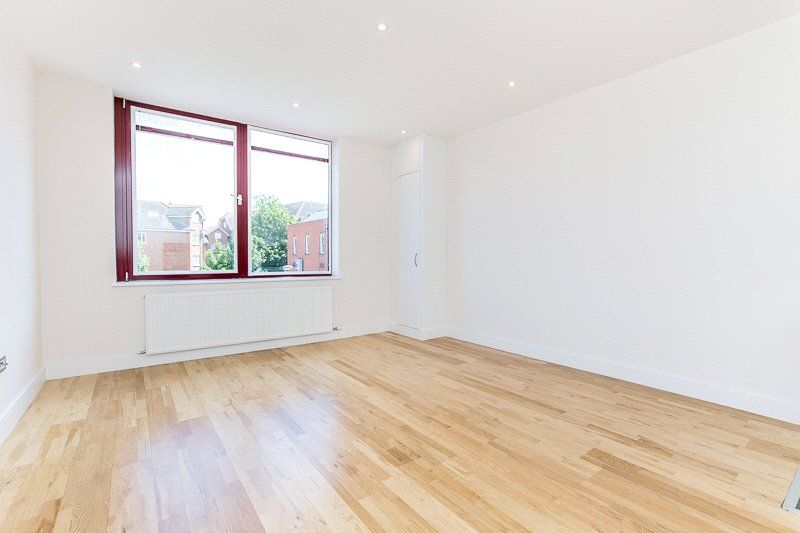 Property photo 1 of 8 Picture No. 08