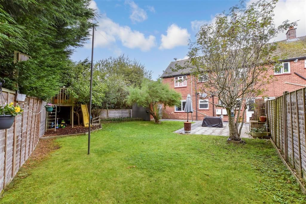 Property photo 1 of 8 Rear Elevation