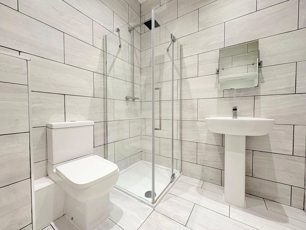 Property photo 3 of 6 Picture No. 01