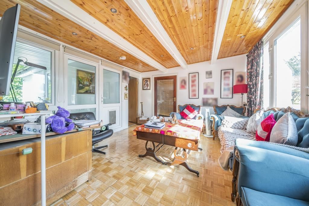 Property photo 2 of 10 Living Room