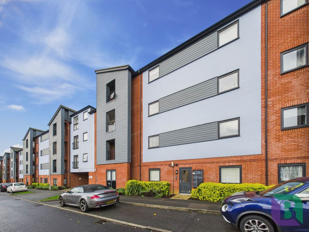 Property photo 1 of 10