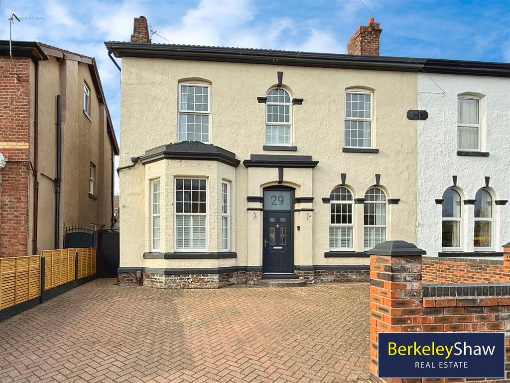 Property photo 1 of 28 49F13459--43D1-8D33-29A85De5D52D-55587-0000082A40A