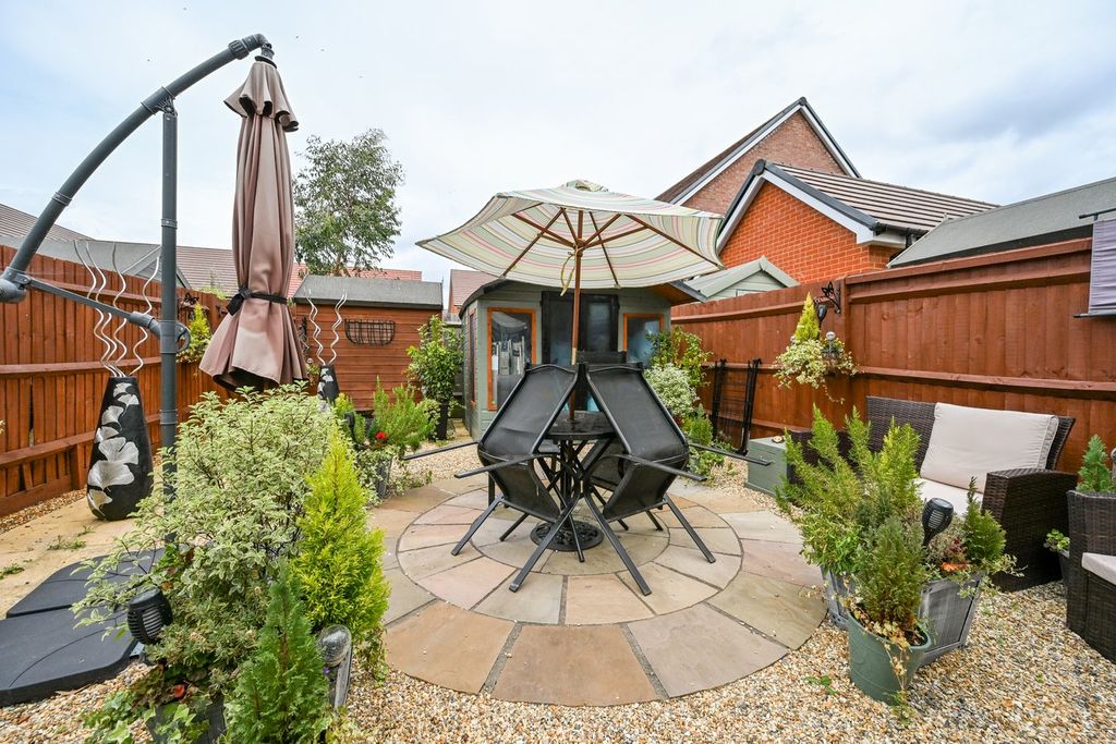 Property photo 3 of 9