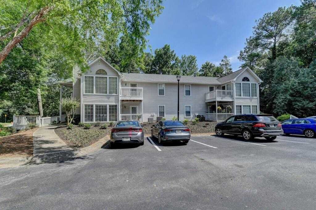 Property photo 1 of 24