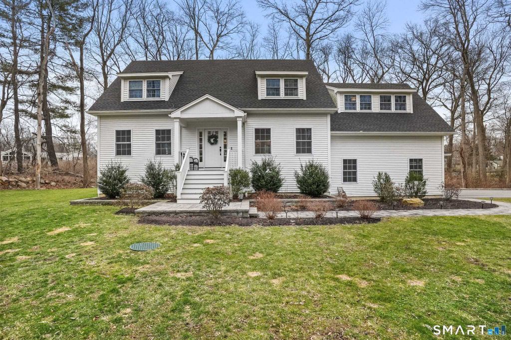 Property photo 1 of 27