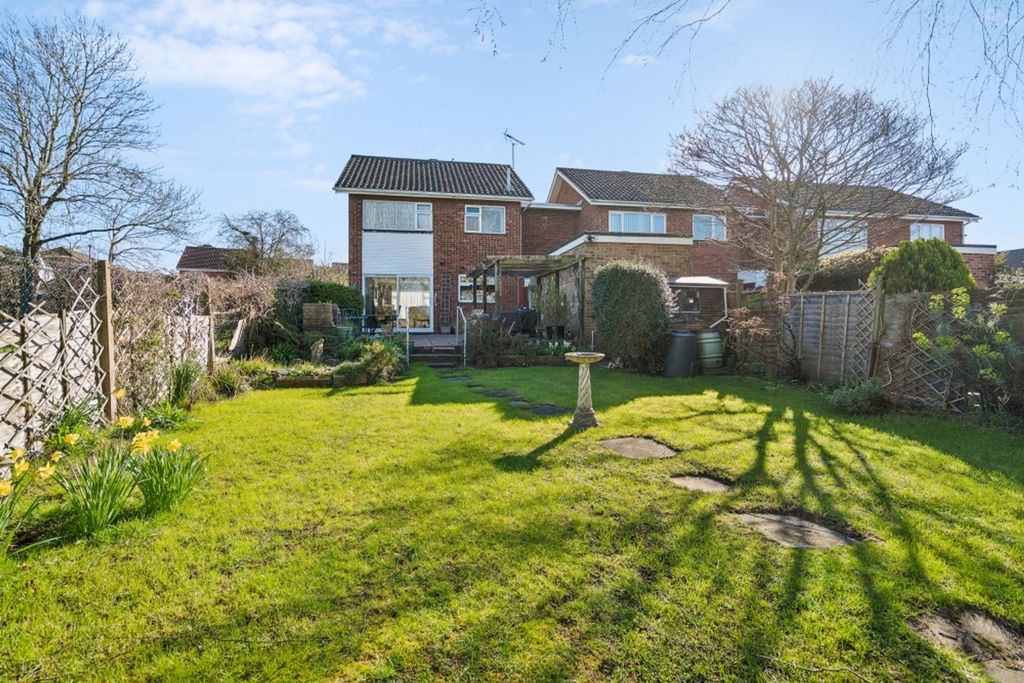 Property photo 3 of 19