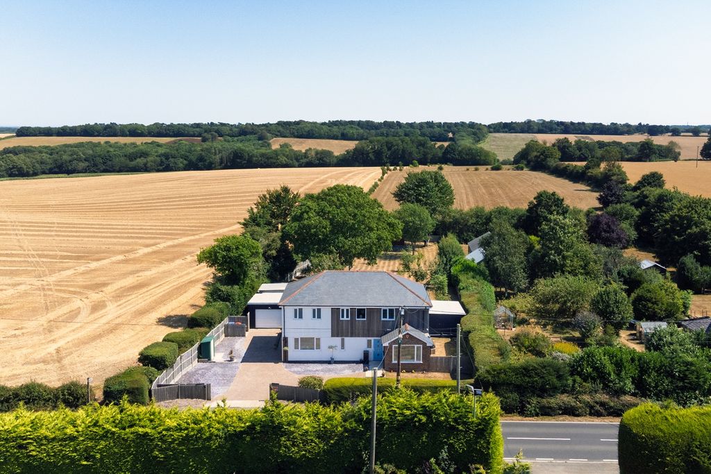 Property photo 1 of 30 4416360