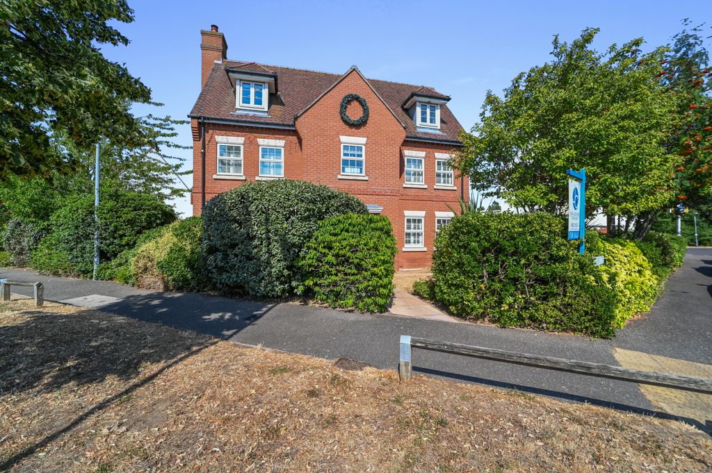 Property photo 1 of 39 Ht-Ja-9Gershwin-39