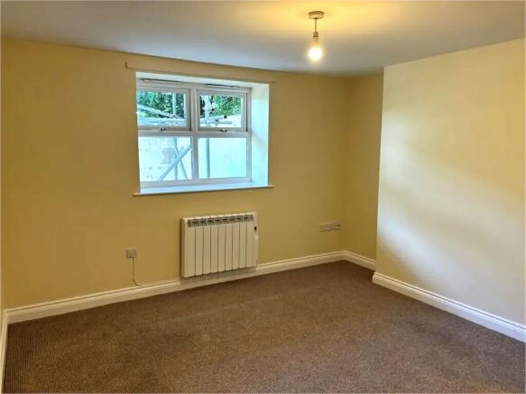 Property photo 2 of 6 Picture 2