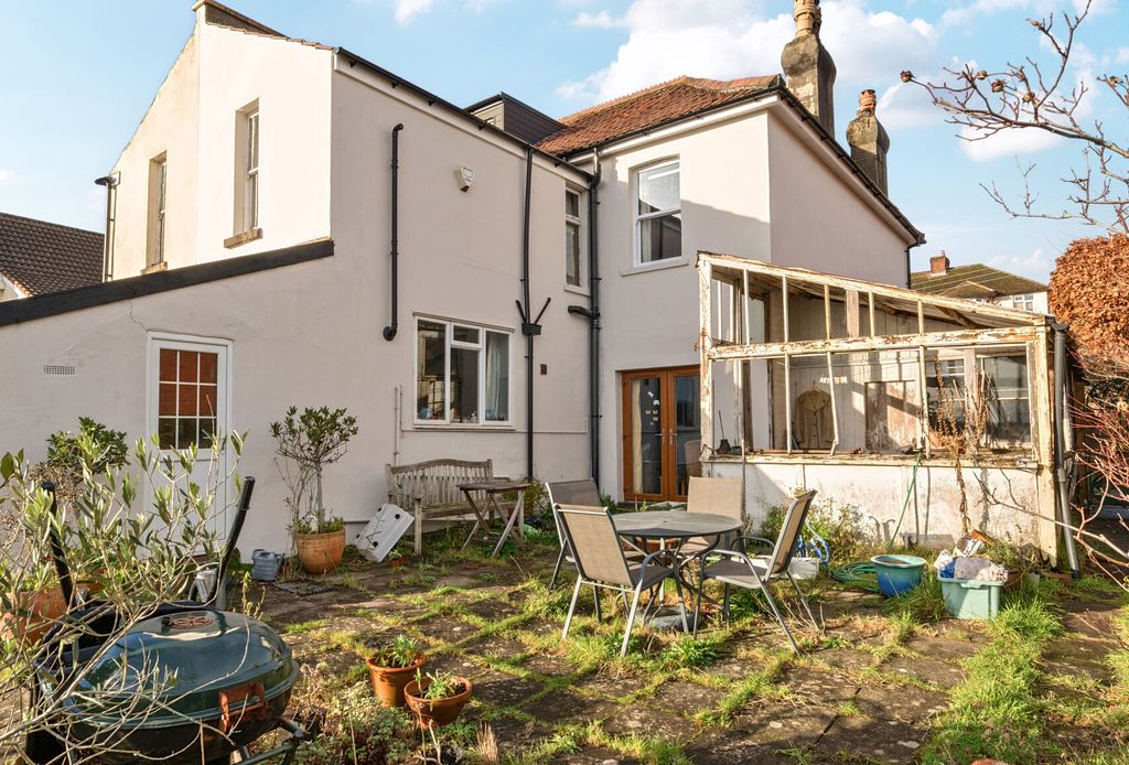 Property photo 2 of 15 Rear And Side