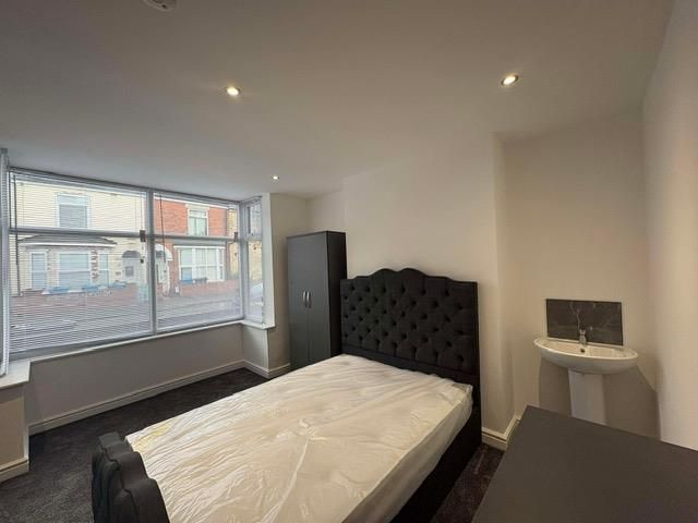 Property photo 3 of 7 28c10167-8F46-4473-B6F6-7c10d29387c1.Jpg