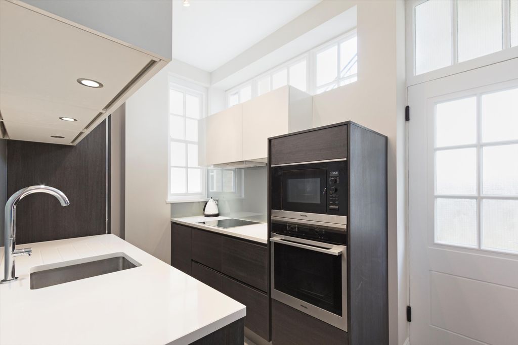 Property photo 3 of 6 Image