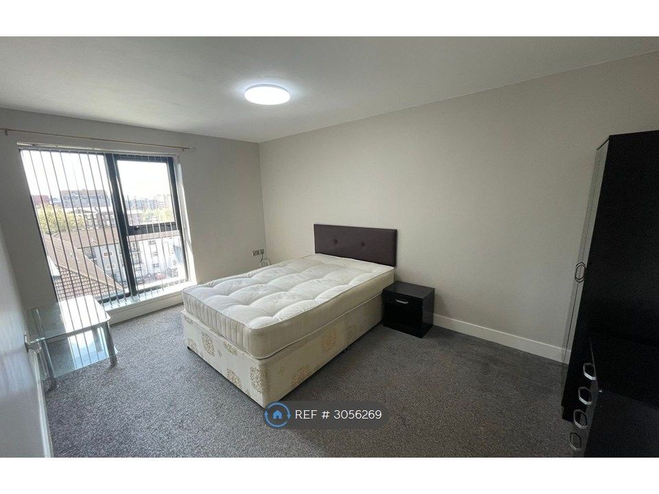 Property photo 3 of 8