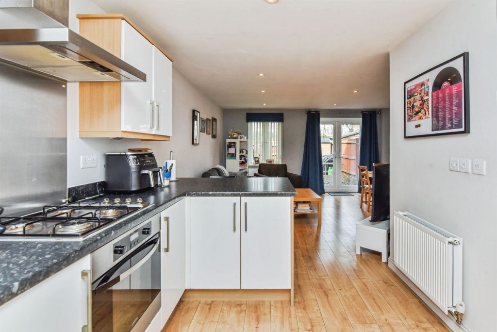 Property photo 3 of 13