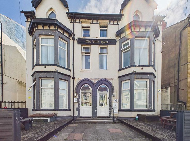 Property photo 1 of 16