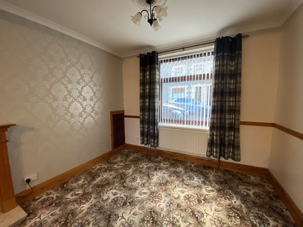 Property photo 3 of 12 Img_1715