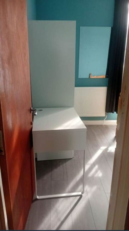 Property photo 3 of 3