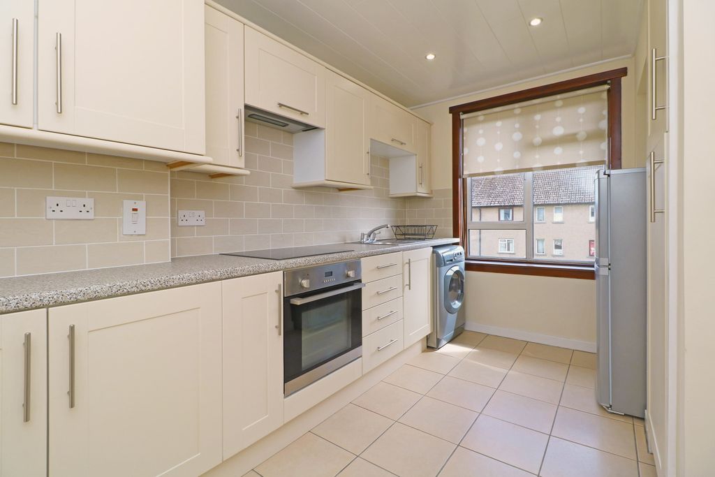 Property photo 1 of 8 Photo 1