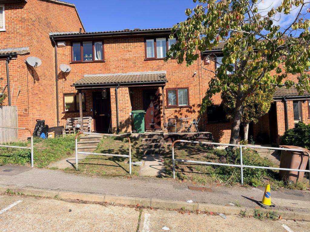 Property photo 1 of 15 Front