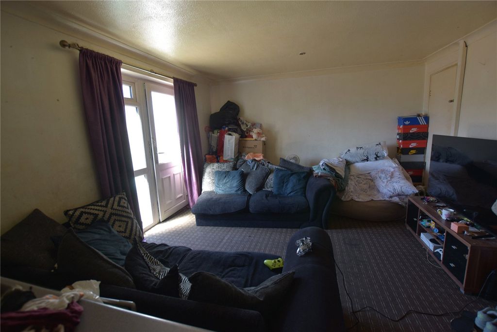 Property photo 3 of 10 Picture No. 08
