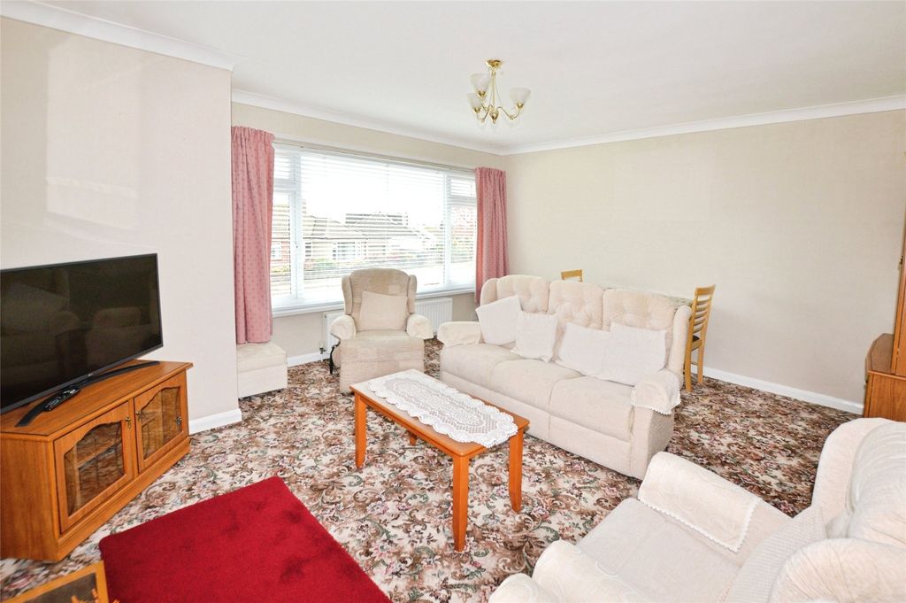 Property photo 2 of 16 Living Room