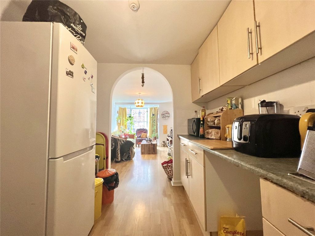 Property photo 3 of 14 Picture No. 09