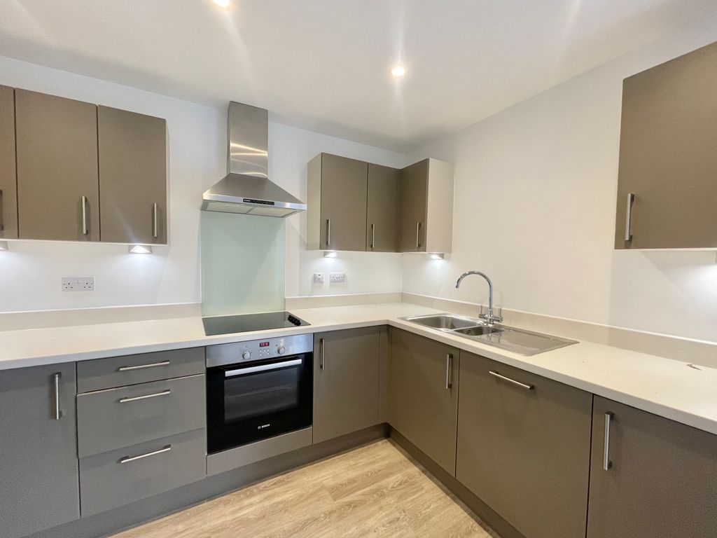 Property photo 2 of 9 Image