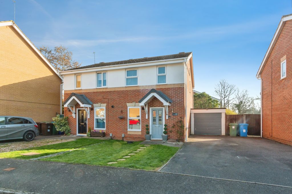 Property photo 1 of 16