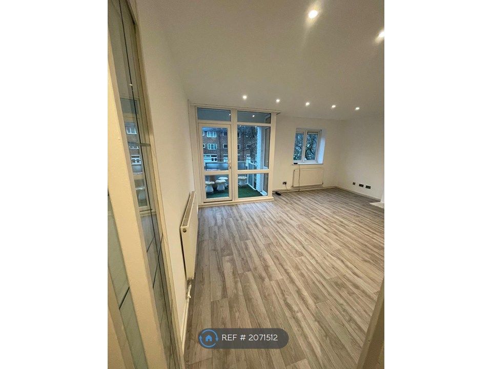 Property photo 3 of 25