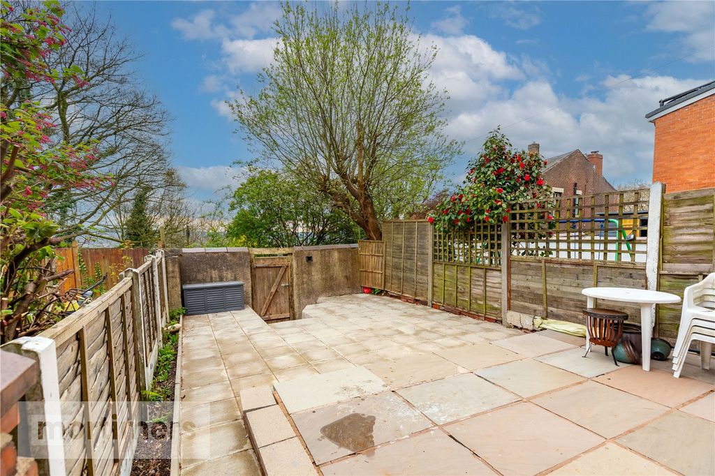 Property photo 2 of 21 Rear Garden