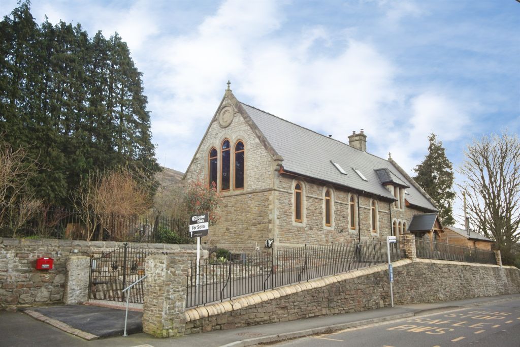 Property photo 1 of 31