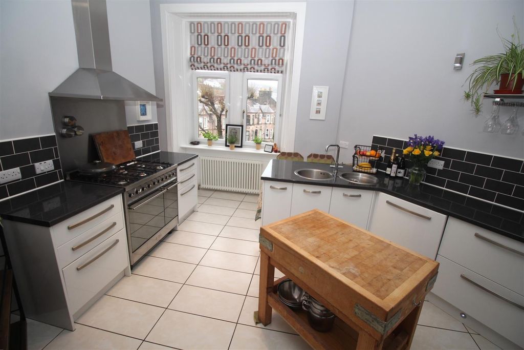 Property photo 3 of 26 Img_6225.Jpg