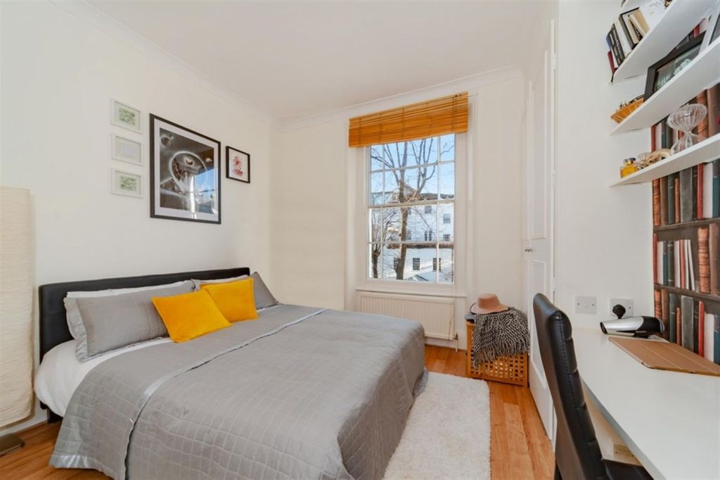 Property photo 2 of 7